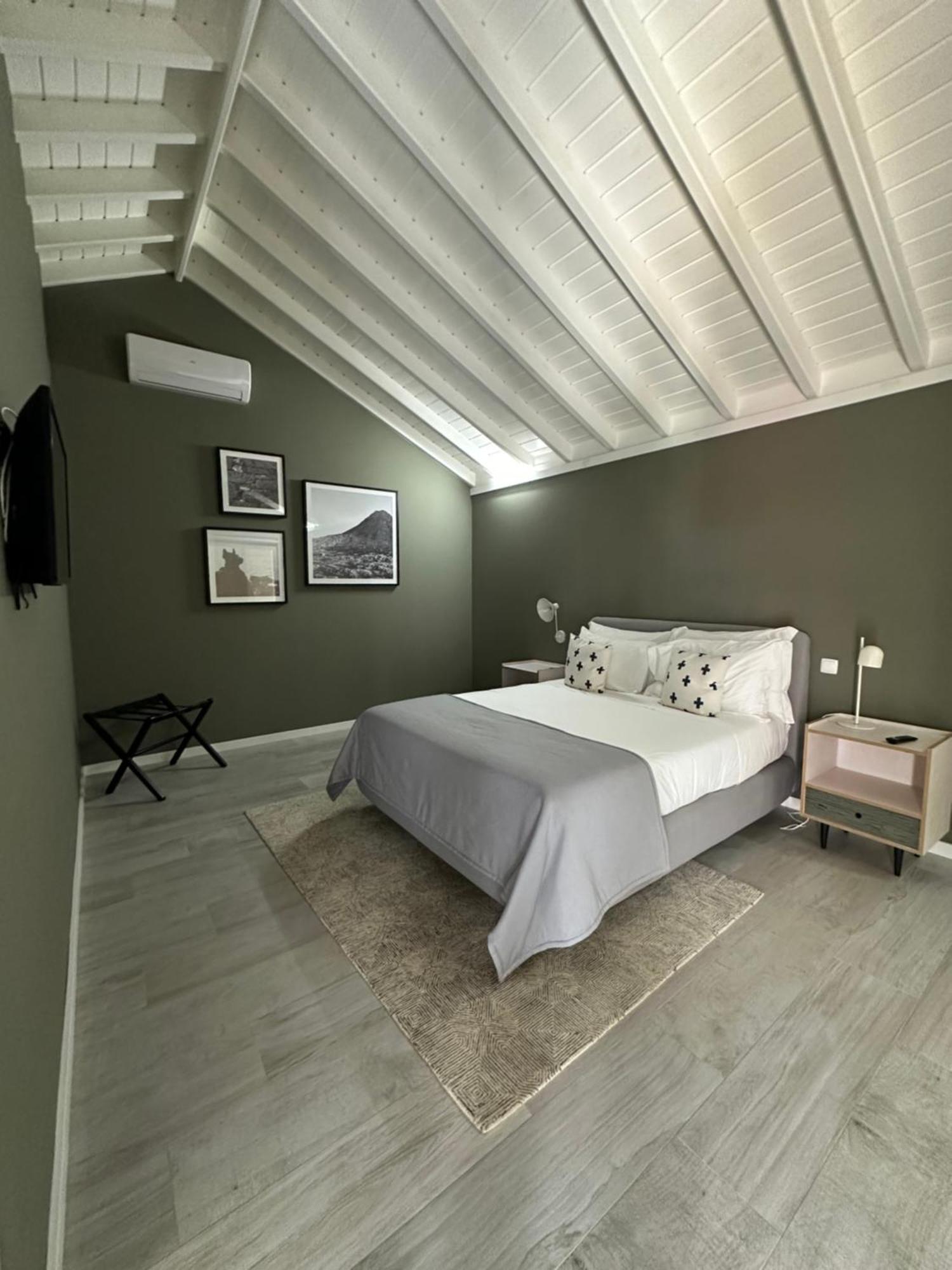 Vinhas Do Calhau Lejlighedshotel Madalena  Eksteriør billede